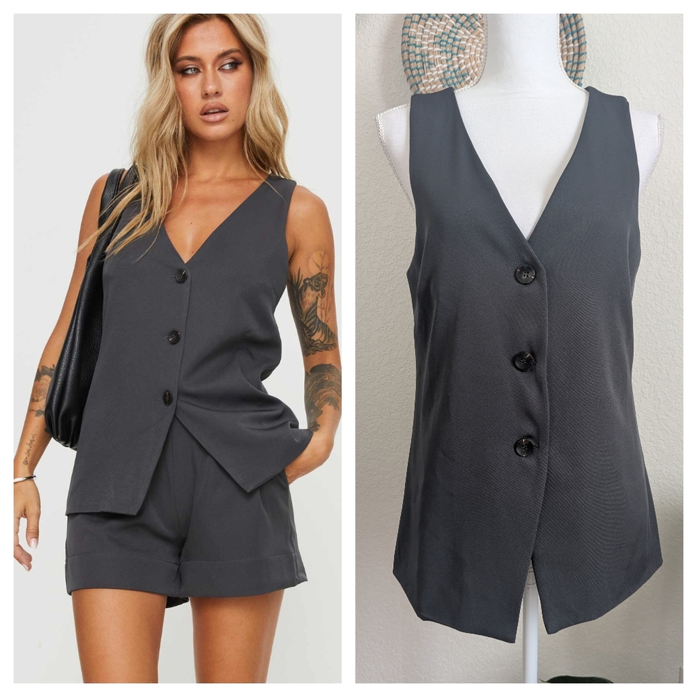 NWT Princess Polly Lesky Vest Top V Neckline Gray